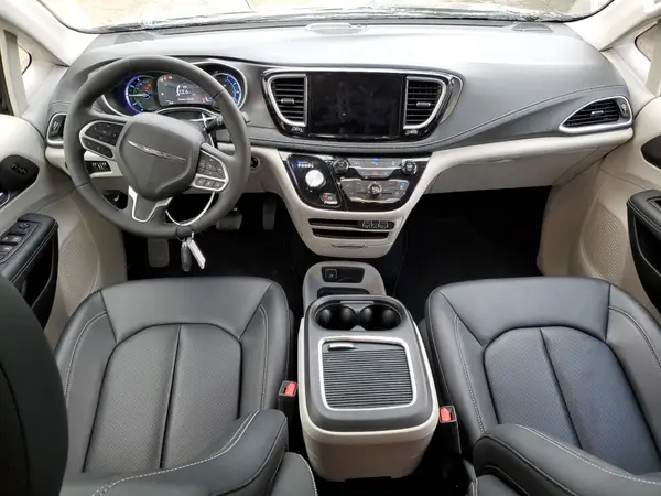 2C4RC1S79RR130621 2024 CHRYSLER PACIFICA - Image 8
