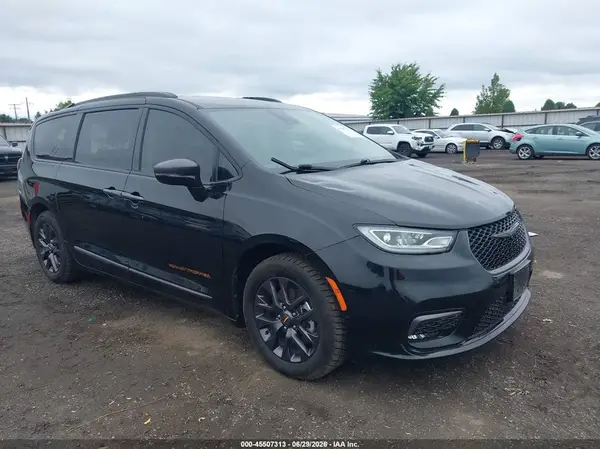 2C4RC1S79RR134703 2024 CHRYSLER PACIFICA - Image 1