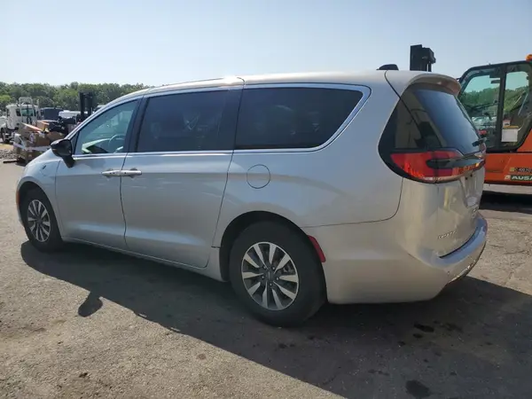 2C4RC1S79RR150397 2024 CHRYSLER PACIFICA - Image 2