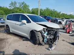 2C4RC1S7XMR577113 2021 CHRYSLER PACIFICA