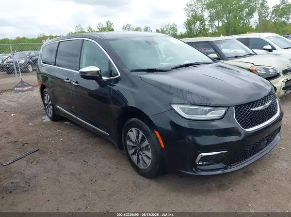 2C4RC1S7XNR183404 2022 CHRYSLER PACIFICA - Image 1