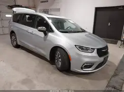 2C4RC1S7XPR626167 2023 CHRYSLER PACIFICA