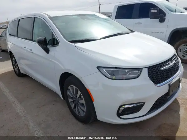 2C4RC1S7XRR117991 2024 CHRYSLER PACIFICA - Image 1