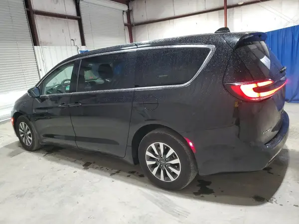 2C4RC1S7XRR166687 2024 CHRYSLER PACIFICA - Image 2