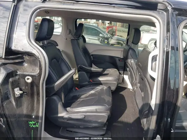 2C4RC1S7XRR174403 2024 CHRYSLER PACIFICA - Image 8