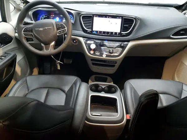 2C4RC1S7XRR174563 2024 CHRYSLER PACIFICA - Image 8