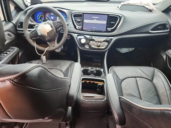 2C4RC1S7XSR574287 2025 CHRYSLER PACIFICA - Image 8