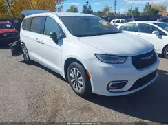 2C4RC1S7XSR589985 2025 CHRYSLER PACIFICA