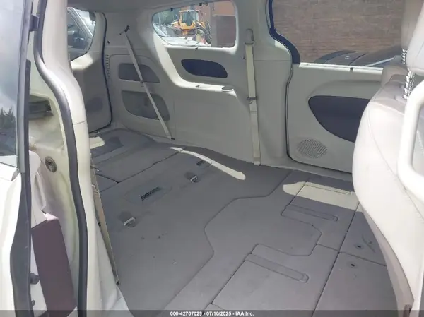 2C4RC3BG0MR590724 2021 CHRYSLER PACIFICA - Image 8