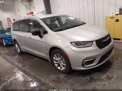 2C4RC3BG0RR164703 2024 CHRYSLER PACIFICA