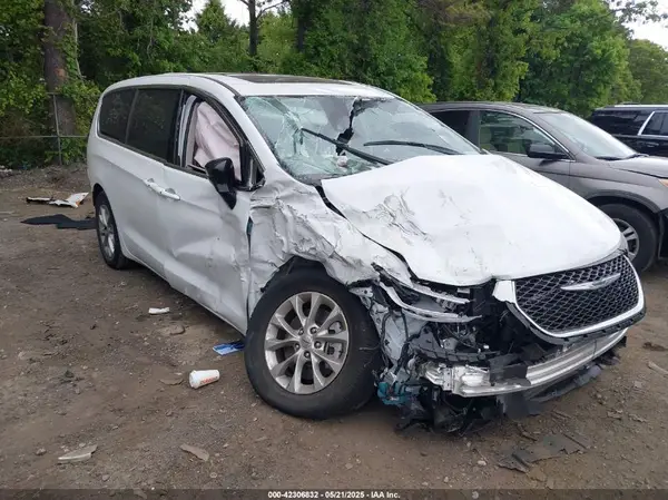 2C4RC3BG0RR204617 2024 CHRYSLER PACIFICA - Image 1