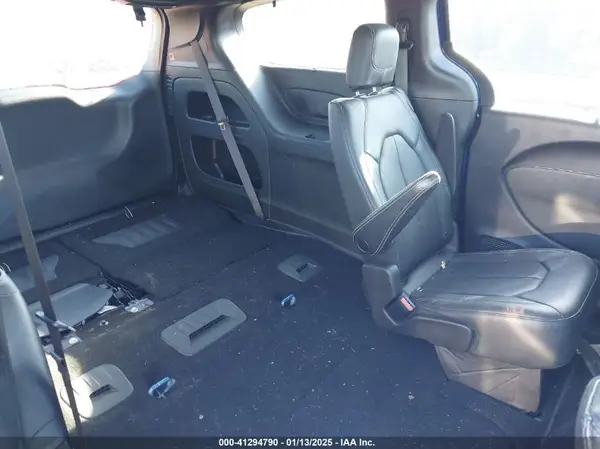 2C4RC3BG1LR123861 2020 CHRYSLER PACIFICA - Image 8