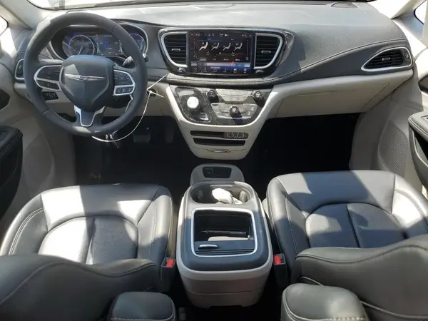 2C4RC3BG1PR609852 2023 CHRYSLER PACIFICA - Image 8