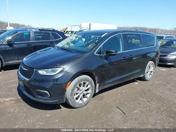 2C4RC3BG1PR618972 2023 CHRYSLER PACIFICA - Image 2