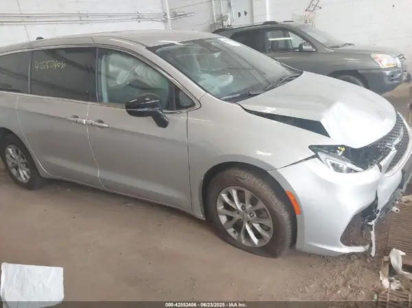 2C4RC3BG1RR186015 2024 CHRYSLER PACIFICA - Image 1