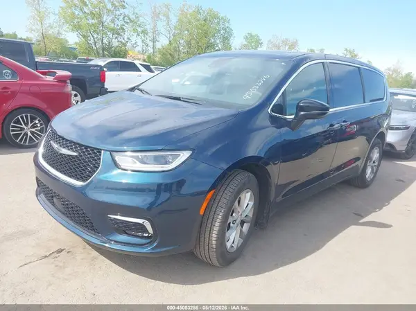 2C4RC3BG1SR560547 2025 CHRYSLER PACIFICA - Image 2
