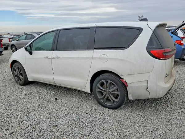 2C4RC3BG1TR202687 2026 CHRYSLER PACIFICA - Image 2