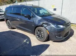2C4RC3BG2LR267922 2020 CHRYSLER PACIFICA