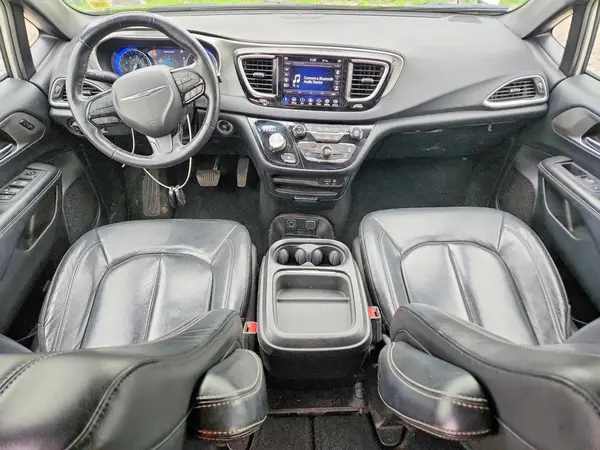 2C4RC3BG2LR268066 2020 CHRYSLER PACIFICA - Image 8