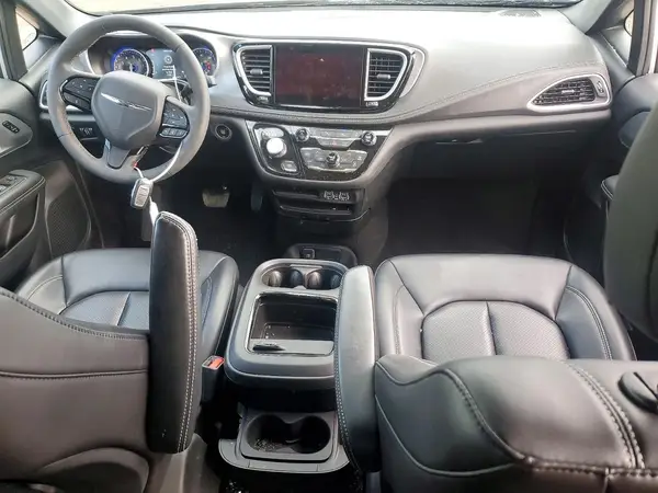 2C4RC3BG2PR589451 2023 CHRYSLER PACIFICA - Image 8