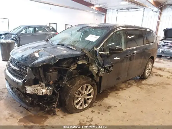 2C4RC3BG2RR204716 2024 CHRYSLER PACIFICA - Image 2