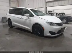 2C4RC3BG3LR267802 2020 CHRYSLER PACIFICA