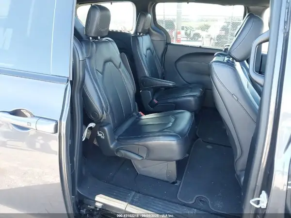 2C4RC3BG3MR597294 2021 CHRYSLER PACIFICA - Image 8
