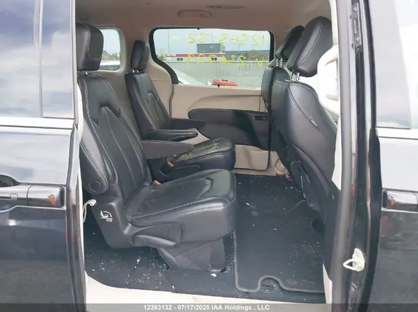 2C4RC3BG3NR236729 2022 CHRYSLER PACIFICA - Image 8