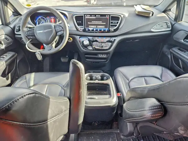 2C4RC3BG3PR504309 2023 CHRYSLER PACIFICA - Image 8