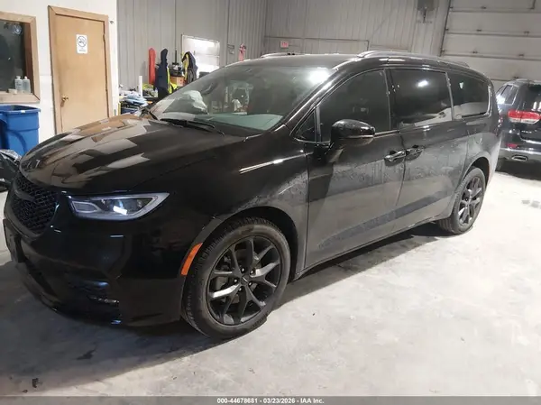 2C4RC3BG3RR153971 2024 CHRYSLER PACIFICA - Image 2