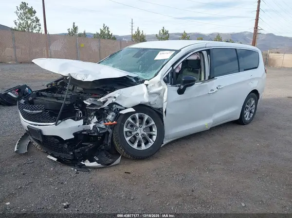 2C4RC3BG3RR185612 2024 CHRYSLER PACIFICA - Image 2