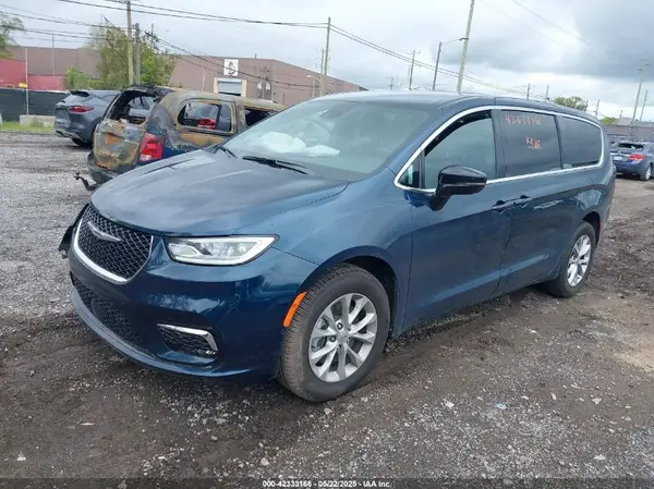 2C4RC3BG3SR559187 2025 CHRYSLER PACIFICA - Image 2