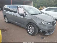 2C4RC3BG4PR585501 2023 CHRYSLER PACIFICA