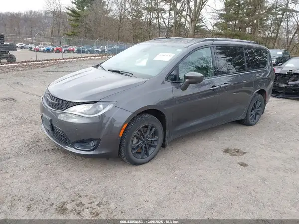 2C4RC3BG5LR263931 2020 CHRYSLER PACIFICA - Image 2