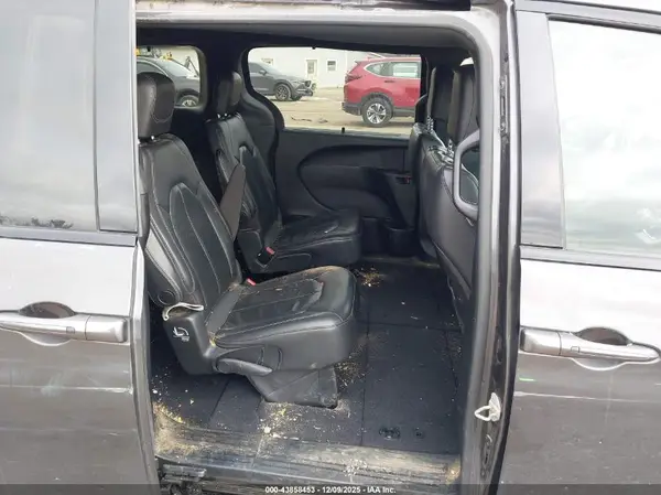 2C4RC3BG5LR263931 2020 CHRYSLER PACIFICA - Image 8