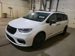 2C4RC3BG5PR609658 2023 CHRYSLER PACIFICA