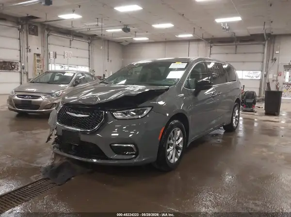 2C4RC3BG5SR581160 2025 CHRYSLER PACIFICA - Image 2