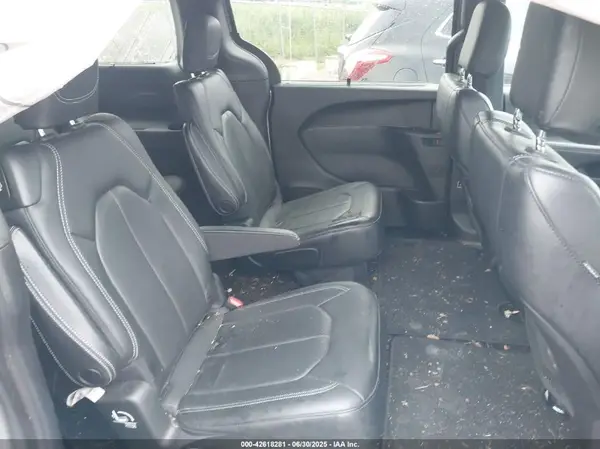 2C4RC3BG6LR278163 2020 CHRYSLER PACIFICA - Image 8