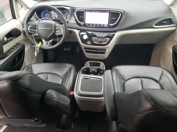 2C4RC3BG6PR523632 2023 CHRYSLER PACIFICA - Image 8
