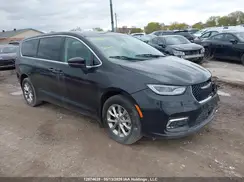 2C4RC3BG6PR563015 2023 CHRYSLER PACIFICA