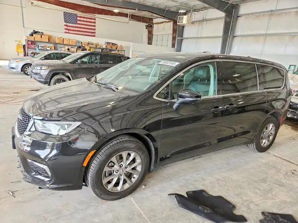 2C4RC3BG7PR609659 2023 CHRYSLER PACIFICA - Image 1