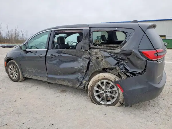 2C4RC3BG7TR166908 2026 CHRYSLER PACIFICA - Image 2