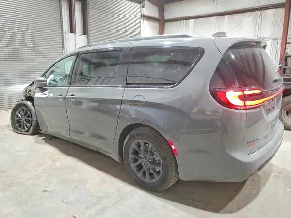 2C4RC3BG8NR135119 2022 CHRYSLER PACIFICA - Image 2