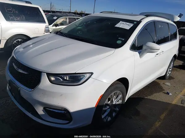 2C4RC3BG8NR232157 2022 CHRYSLER PACIFICA - Image 2