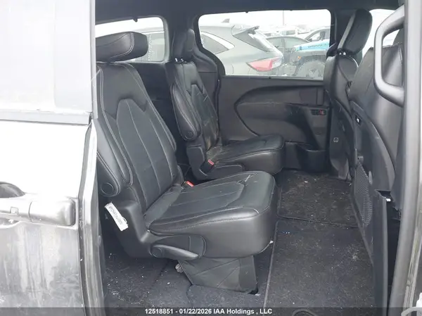 2C4RC3BG8PR580589 2023 CHRYSLER PACIFICA - Image 8