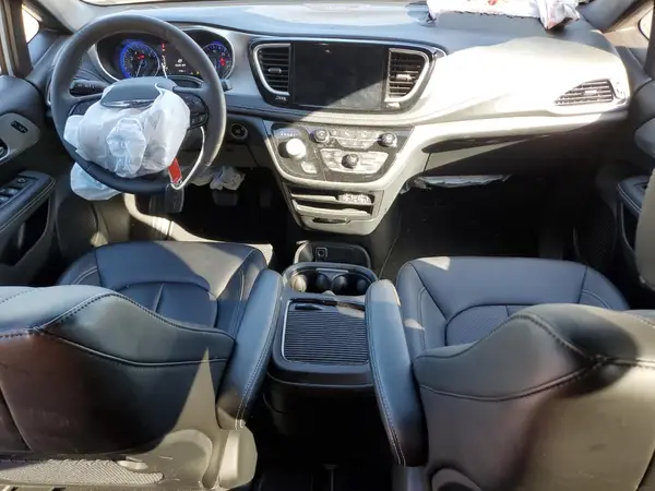 2C4RC3BG8RR157272 2024 CHRYSLER PACIFICA - Image 8