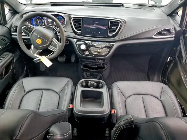 2C4RC3BG8SR529179 2025 CHRYSLER PACIFICA - Image 8