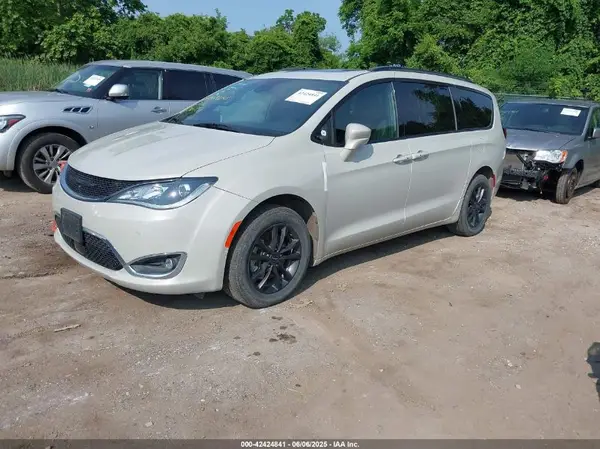 2C4RC3BGXLR267876 2020 CHRYSLER PACIFICA - Image 2