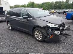 2C4RC3BGXNR222696 2022 CHRYSLER PACIFICA