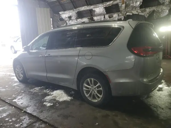 2C4RC3FG5MR514653 2021 CHRYSLER PACIFICA - Image 2